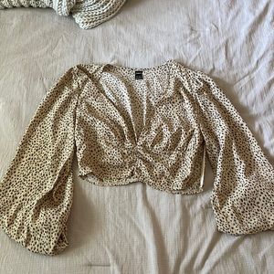 Super cute leopard crop!